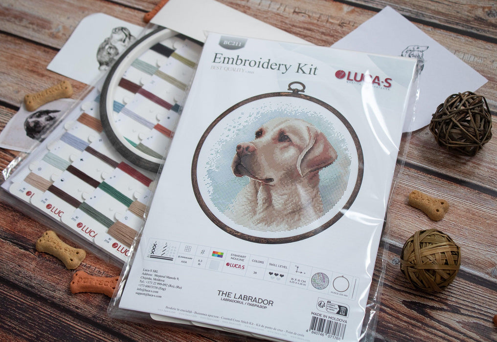 Cross Stitch Kit with Hoop Included Luca-S - The Labrador, BC211 Cross Stitch Kits - HobbyJobby