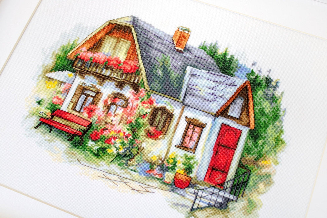 Cross Stitch Kit Luca-S - Beautiful Country House, BU4005 - HobbyJobby