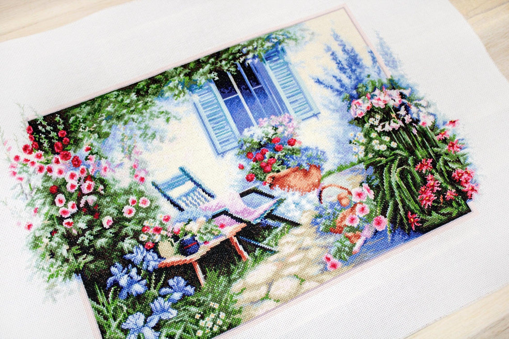 Cross Stitch Kit Luca-S - Flower garden, B2342 - Luca-S