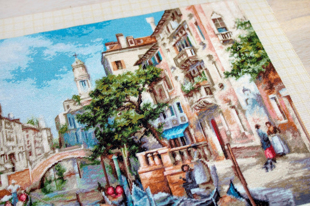 Cross Stitch Kit Luca-S - The streets of San Polo, B589 - HobbyJobby