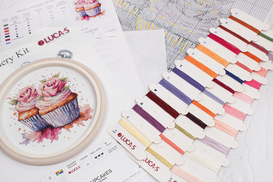 Cross Stitch Kit with Hoop Included Luca-S - The Cupcakes, BC215