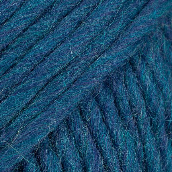 DROPS Snow/Eskimo DROPS Super Chunky Yarn - HobbyJobby