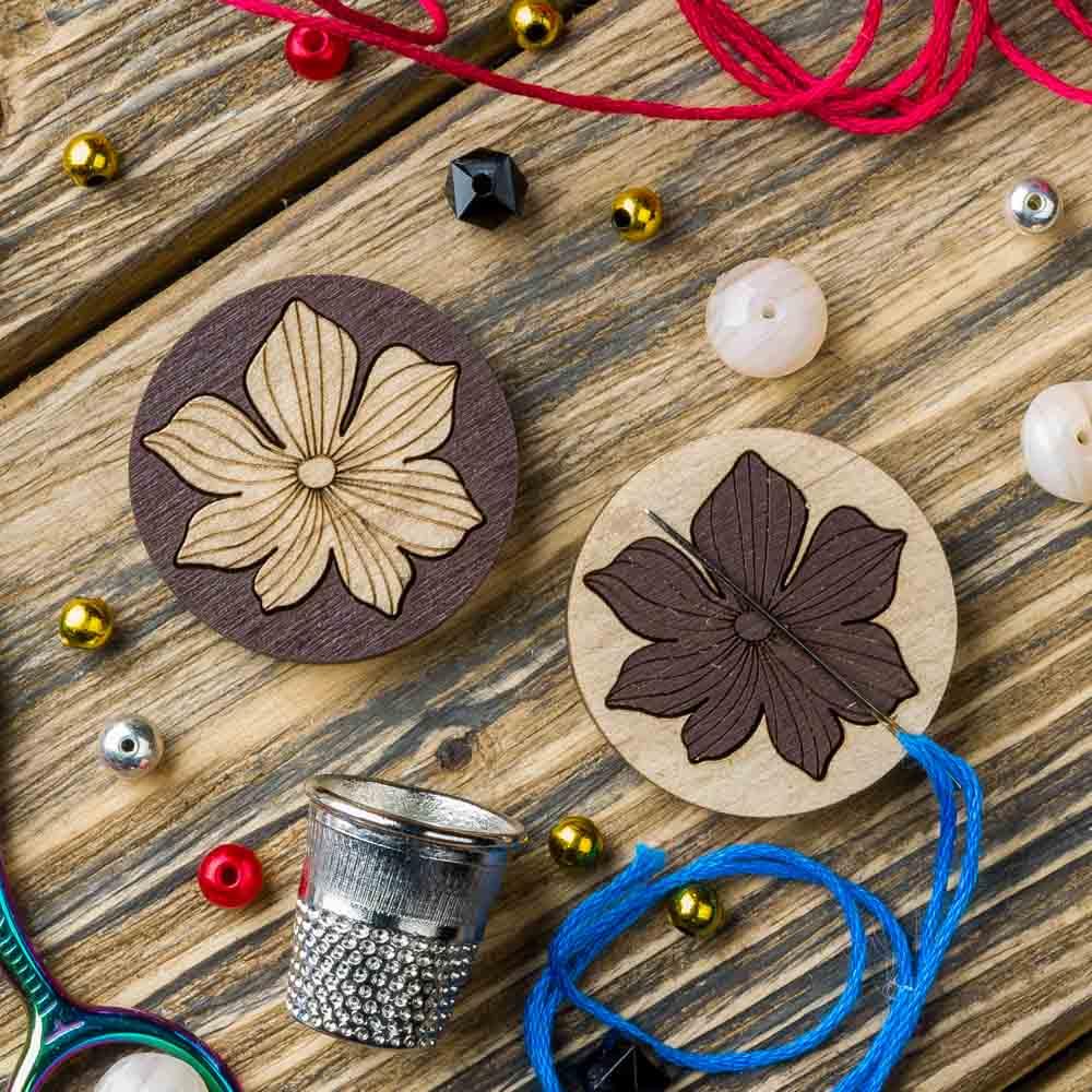 Magnetic Needle Holder Wooden Needle Minder — Hobbyjobby 4363