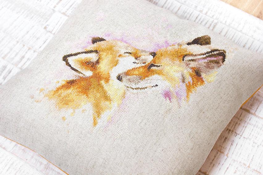 Pillow Kit - Cross Stitch - Foxes, PB163 - Luca-S