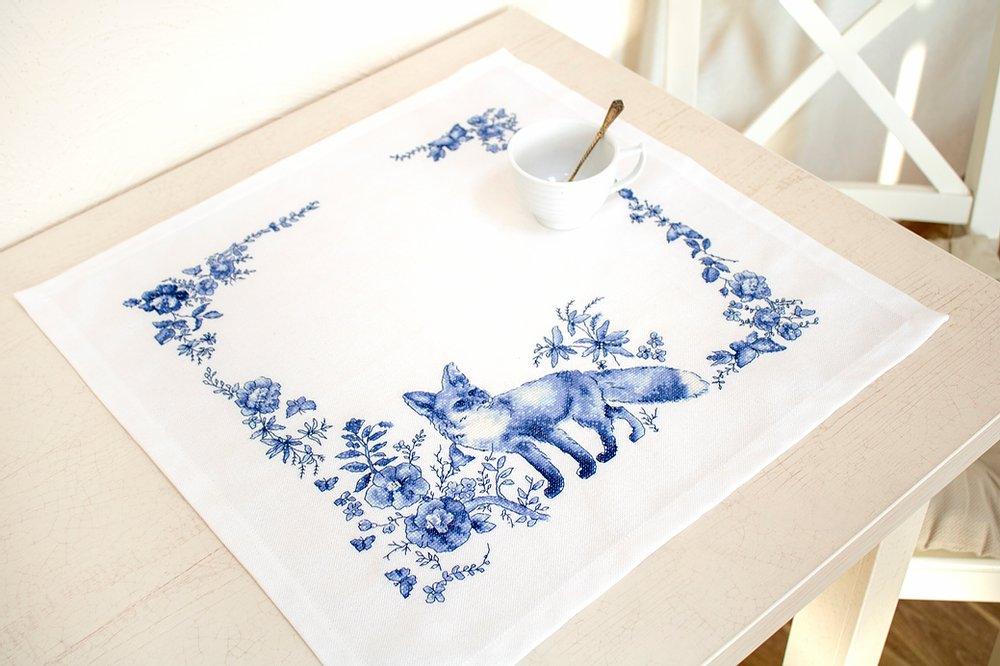 Table Topper - Cross Stitch Kit Table Cloth, FM023 Tablecloth Kits - HobbyJobby